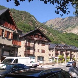 Pyrenean getaway with spa access and adventure discount (from 2 nights)