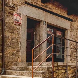 Escapada con desayuno y bombones en una bonita casona en plena sierra de Francia