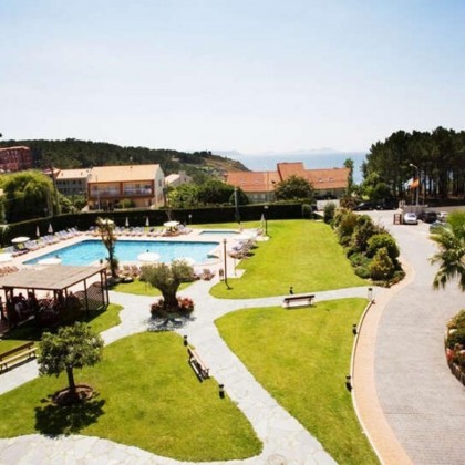 Family Special: Dinner and Spa Getaway in the Rías Baixas