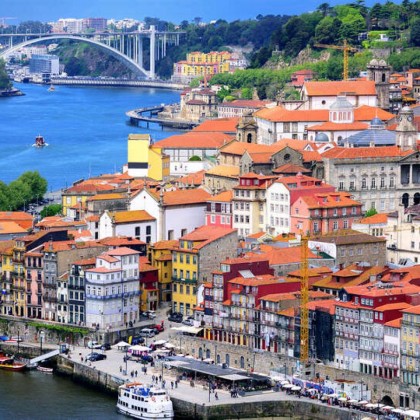 Perfect getaway with welcome drink in the centre of Oporto