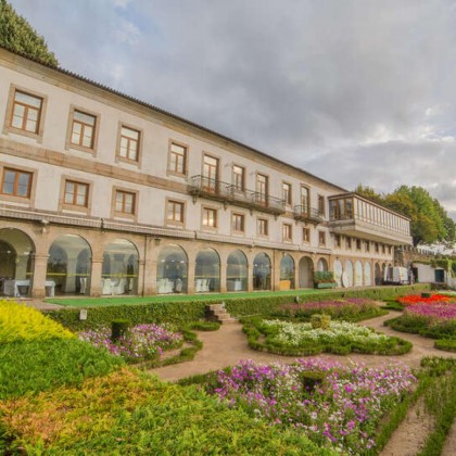 Dîner romantique et petit-déjeuner dans une chambre d'hôtel avec vue sur Braga (2 nuits)