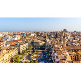 Descubre el encanto de Valencia y alójate en un edificio del siglo XX en pleno centro