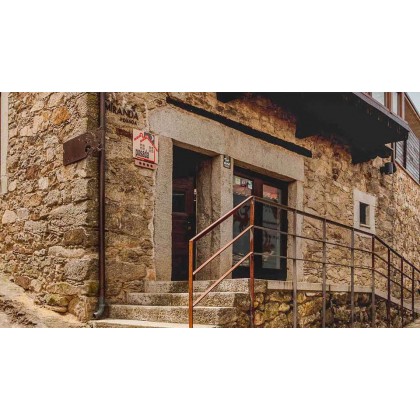 Escapada con desayuno y bombones en una bonita casona en plena sierra de Francia