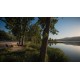 Bénéficiez d'une vue sur le lac de Terradets depuis une chambre avec terrasse