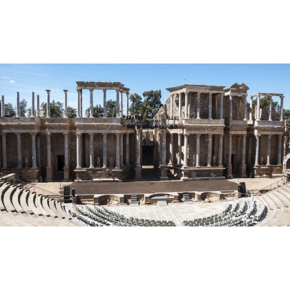 Escapadela perto do Teatro Romano em Mérida com jantar e garrafa de cava