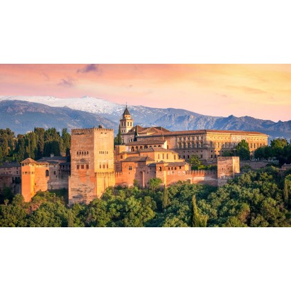 Escapadela de luxo no coração de Granada, numa antiga casa senhorial do século XIX