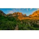 Descubre la impresionante montaña de Montserrat desde un hotel con encanto