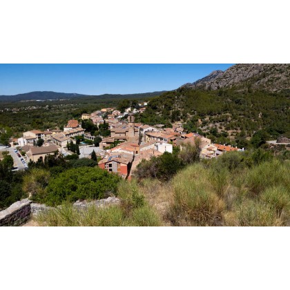 Discover the breathtaking mountain of Montserrat from a charming hotel