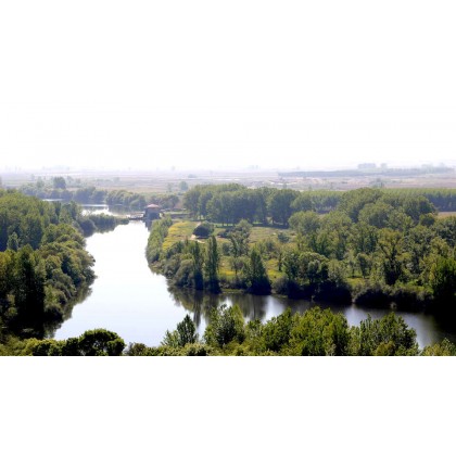 Escapadela rural com pequeno-almoço e uma refeição incluídos apenas a 10 minutos de Salamanca