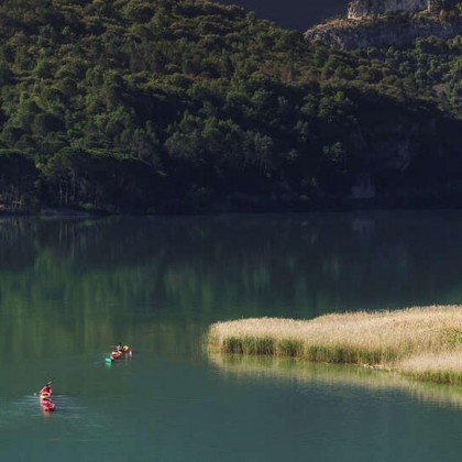 Escapade romantique avec repas gastronomique dans un cadre idyllique en Catalogne