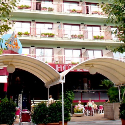 Chambre avec vue sur la mer en pension complète inclue sur la Costa Brava