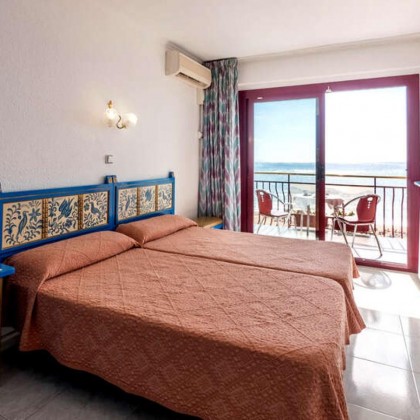 Chambre avec vue sur la mer en pension complète inclue sur la Costa Brava