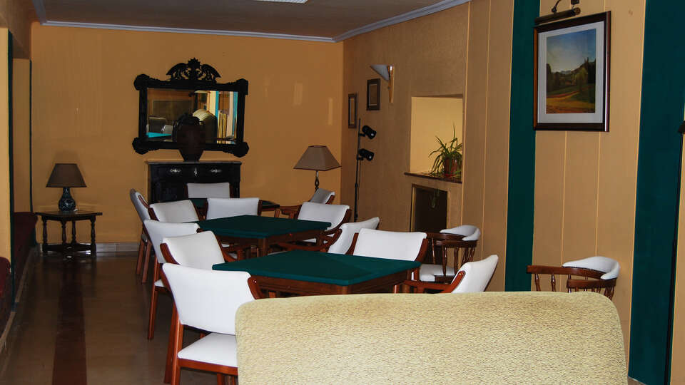 Hotel Emperatriz I