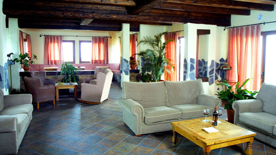 Hotel Rural Almazara