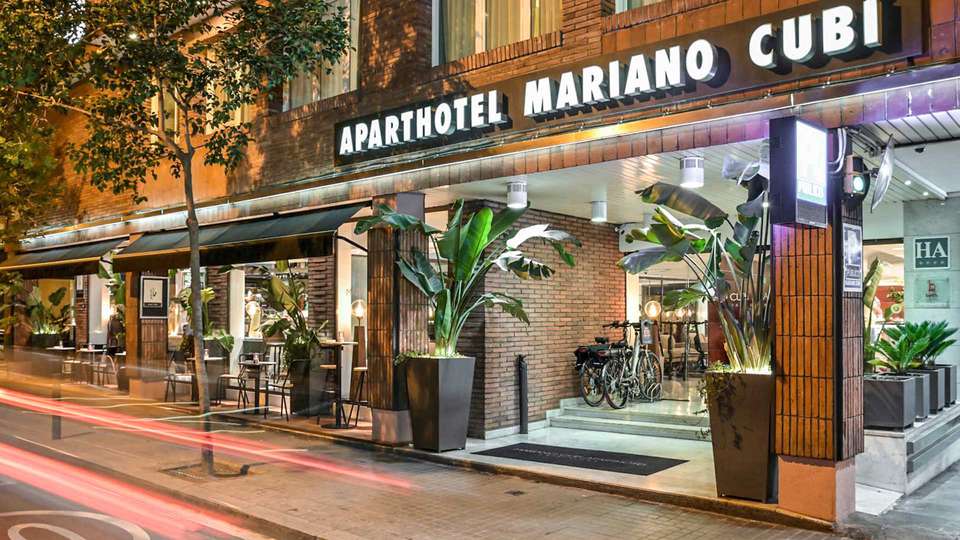 Aparthotel Mariano Cubi Barcelona